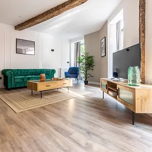 Apartamento Plaza De Tres Pilares By The Urban Hosts, Bilbao